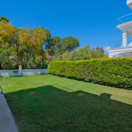 Villa Calis 1 *