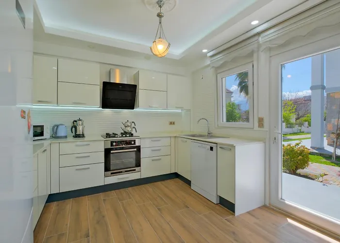 Villa çalışta Plaja Yakın özel Havuzlu Lüx Fethiye