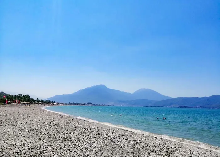 çalışta Plaja Yakın özel Havuzlu Lüx *